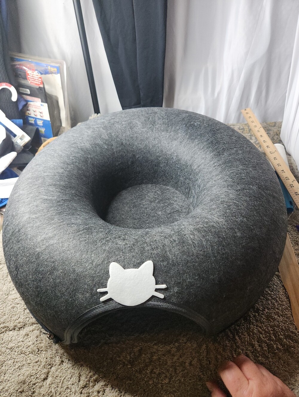 Meow Mansion Large Cat Cave Donut - Cat Tunnel; up to 30lbs - 3 Toy Balls - Picture 7 of 13